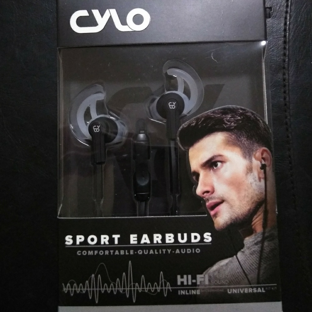 Cylo sport earbuds